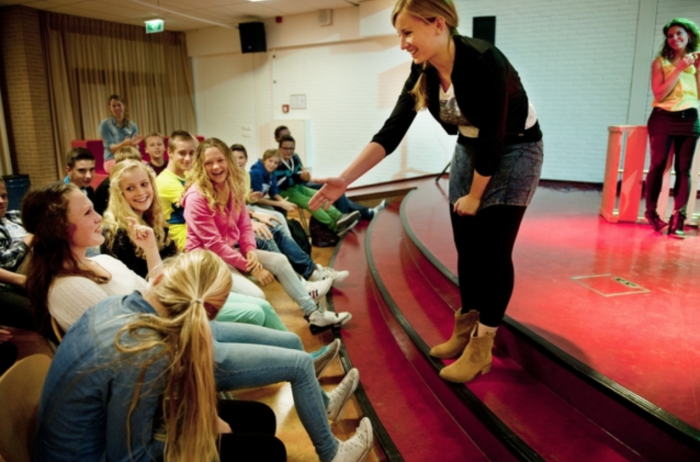 Gastlessen bij HKU en theatergroep Playback